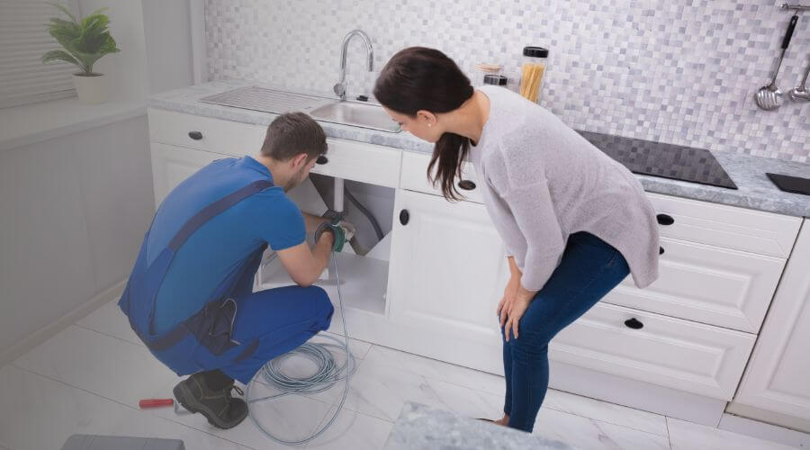 Professional sink repair in Martinsburg, IA
